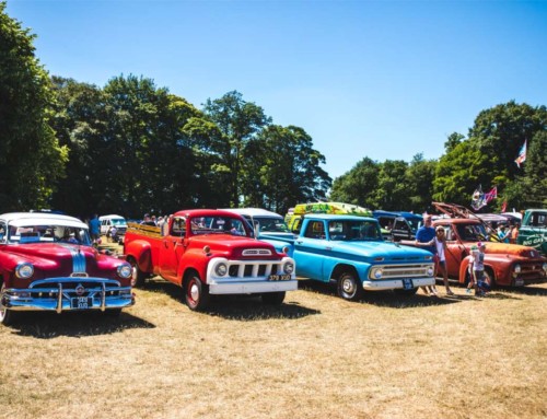 WARM UP YOUR WHEELS FOR THE BEST ALL-AMERICAN CLASSIC CAR SHOW IN THE UK